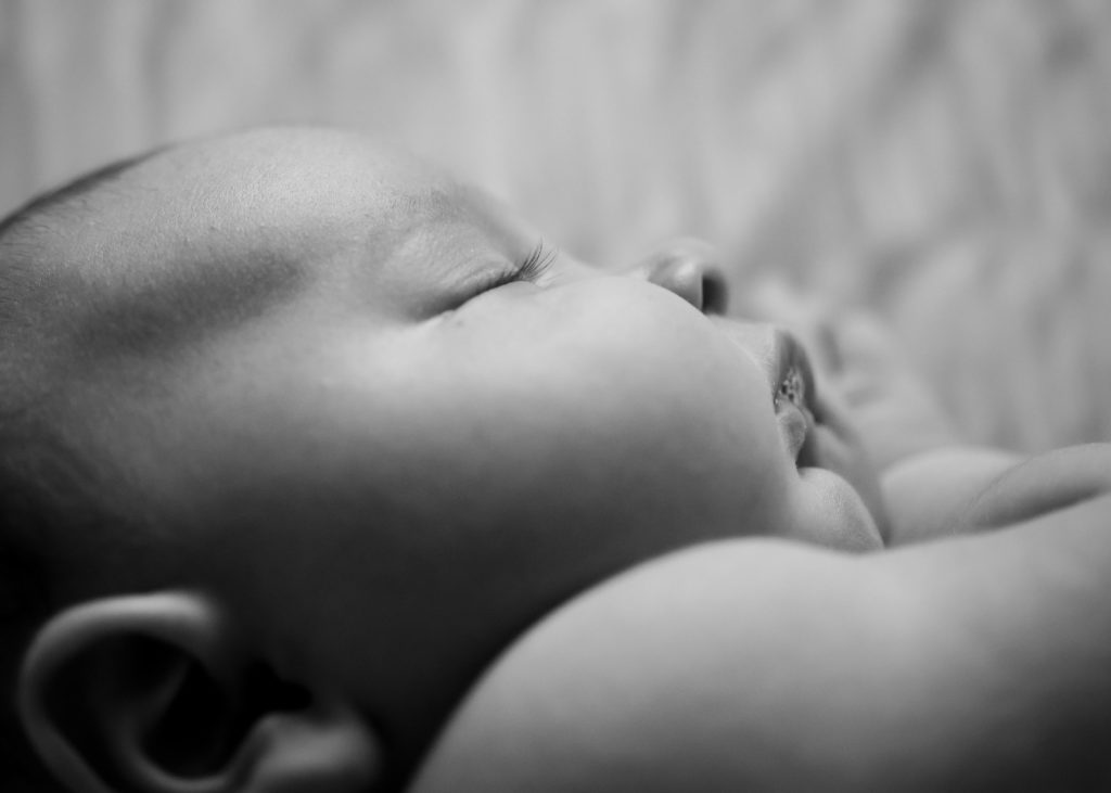 Newborn photographer in Haslemere