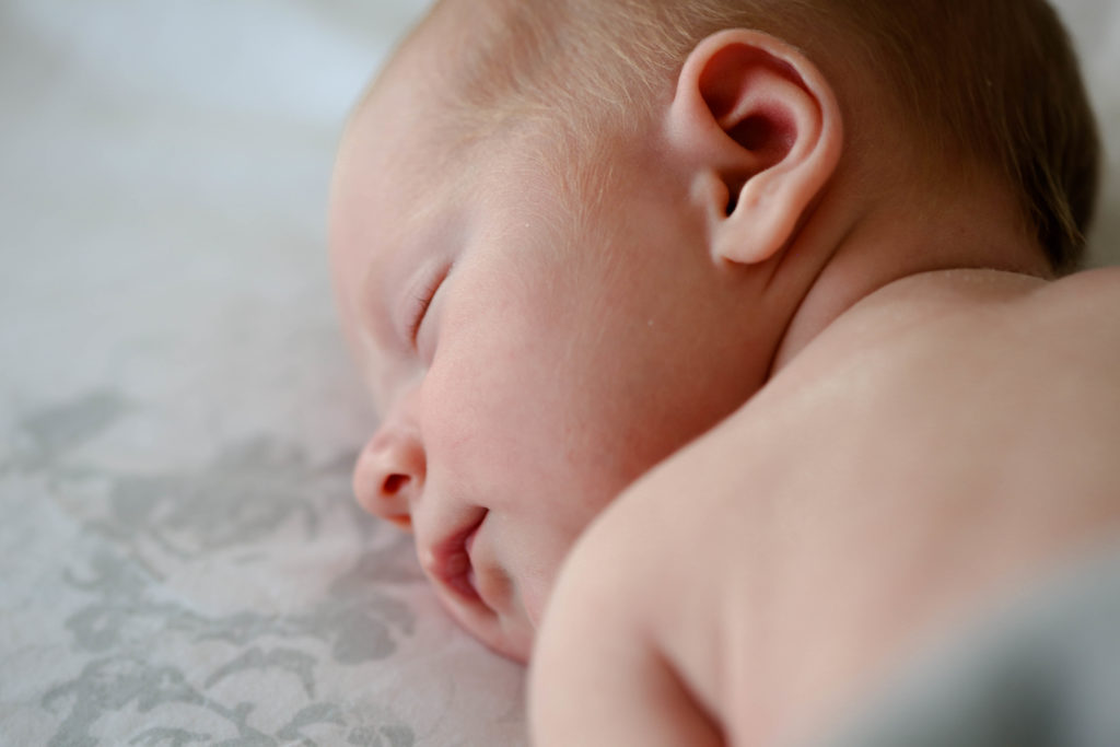 Newborn photographer close to Haslemere